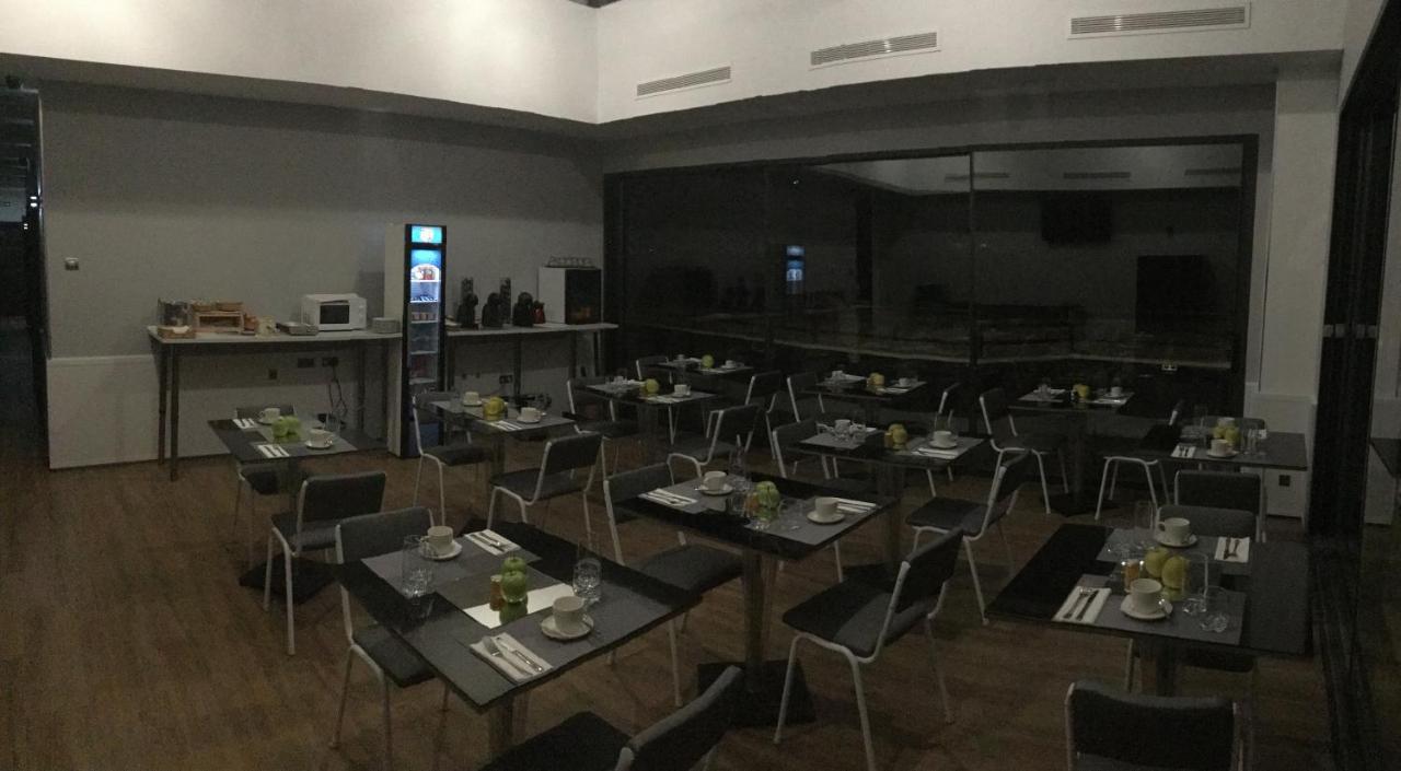 H La Cabana Pozuelo de Alarcón Exterior foto